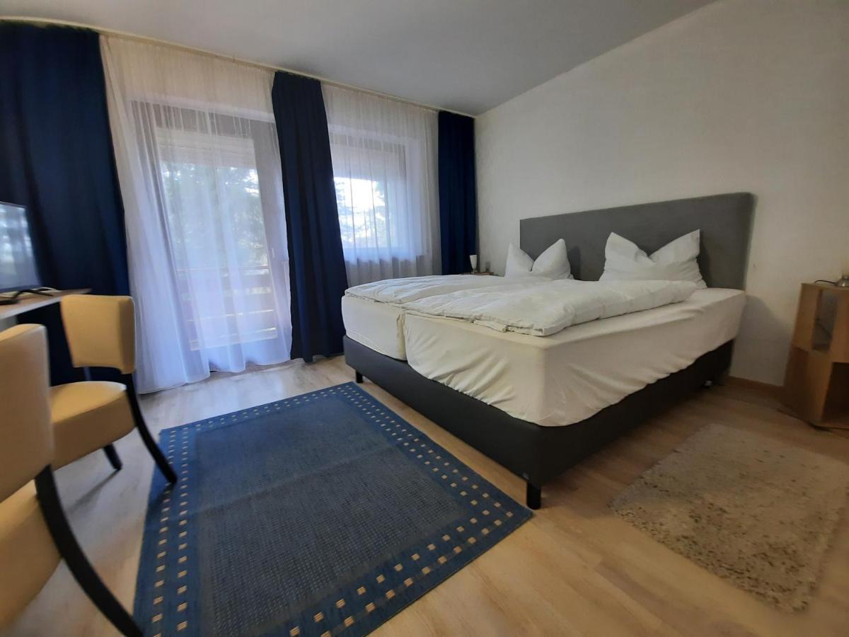 Hotel Pension Bluechersruh Бад-Бернекк-ім-Фіхтельґебірґе Екстер'єр фото