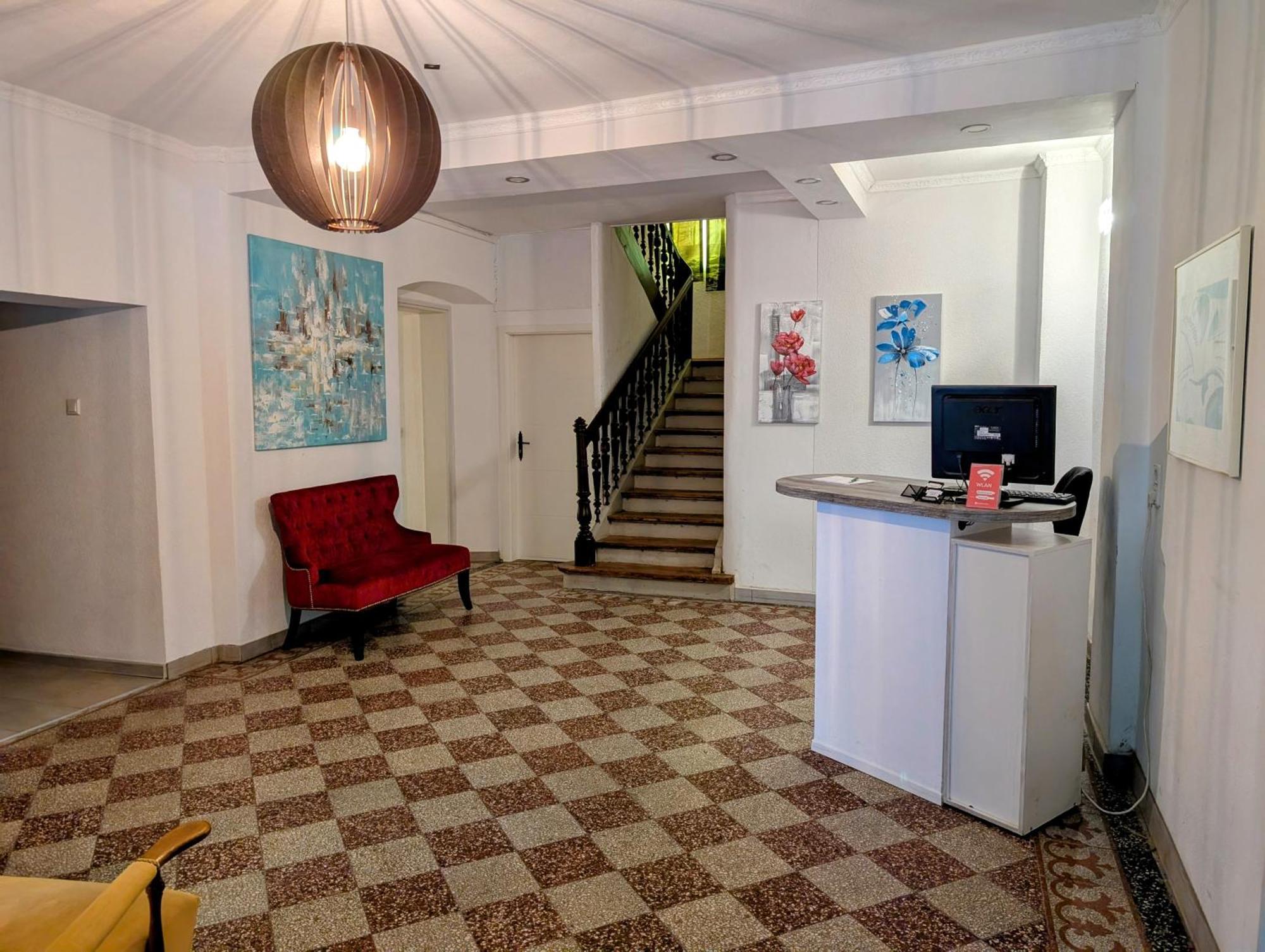 Hotel Pension Bluechersruh Бад-Бернекк-ім-Фіхтельґебірґе Екстер'єр фото