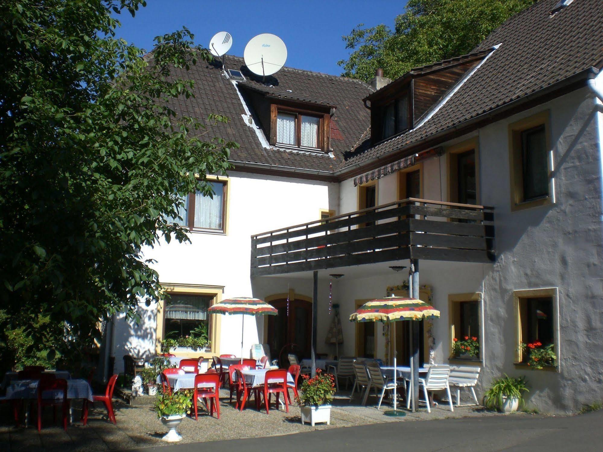 Hotel Pension Bluechersruh Бад-Бернекк-ім-Фіхтельґебірґе Екстер'єр фото