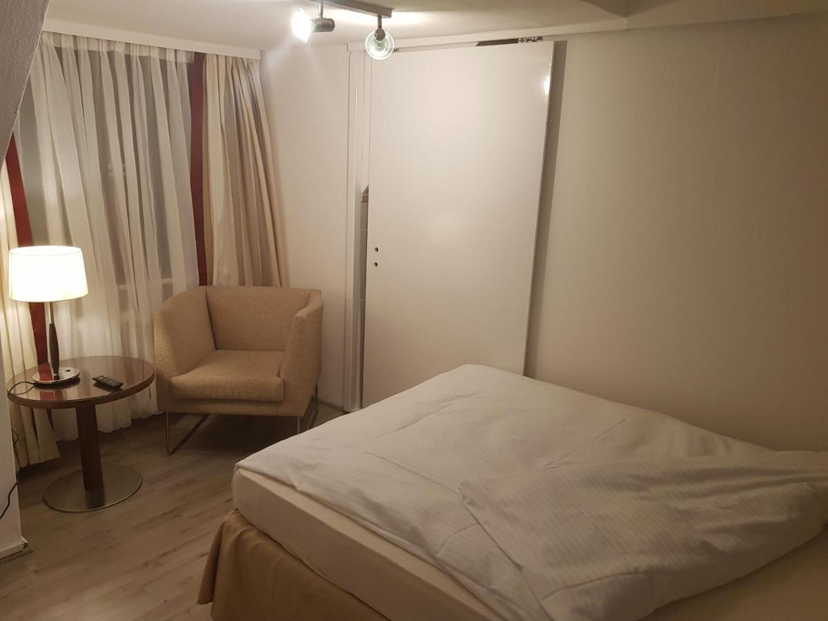 Hotel Pension Bluechersruh Бад-Бернекк-ім-Фіхтельґебірґе Екстер'єр фото